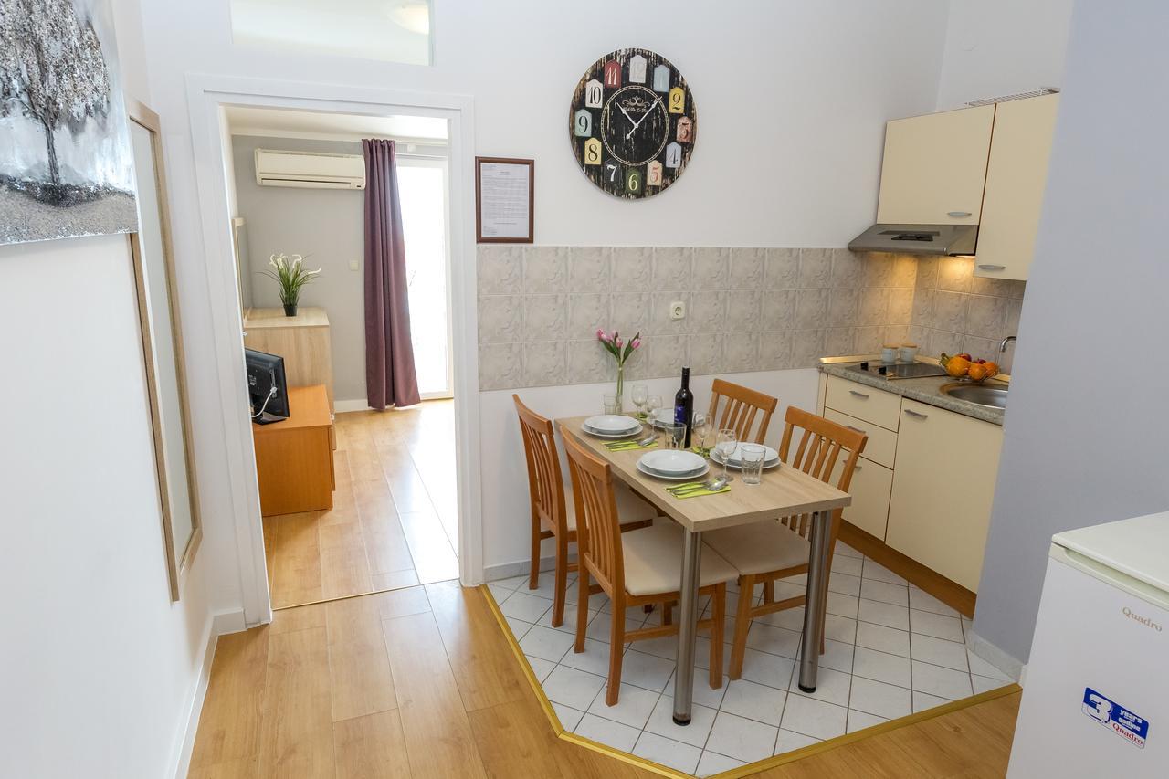 Apartments In City Center Ventus Novalja Εξωτερικό φωτογραφία