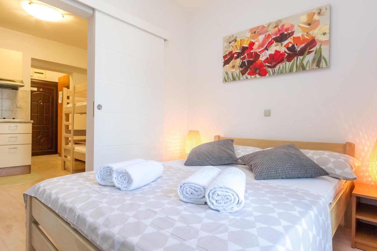 Apartments In City Center Ventus Novalja Εξωτερικό φωτογραφία