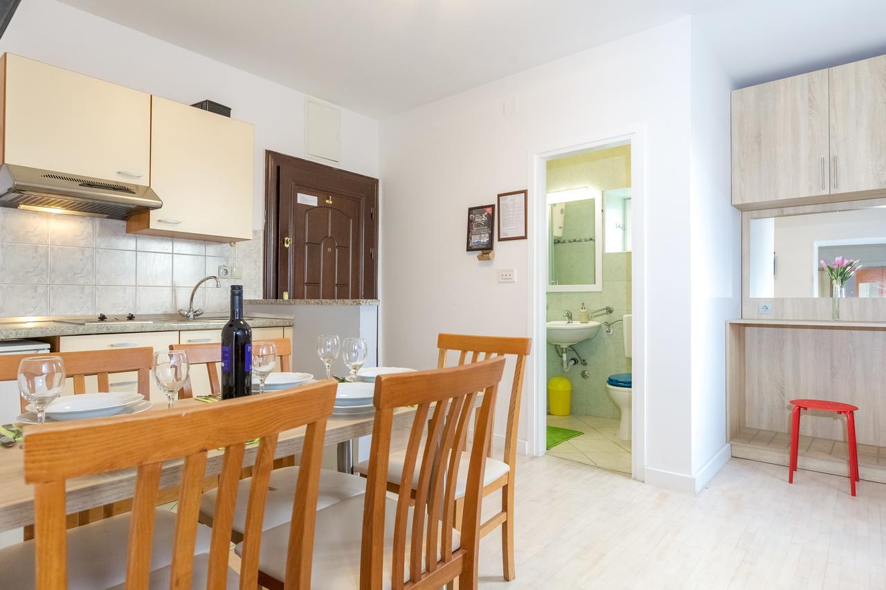 Apartments In City Center Ventus Novalja Εξωτερικό φωτογραφία