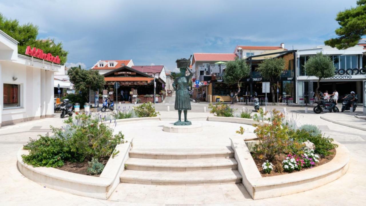 Apartments In City Center Ventus Novalja Εξωτερικό φωτογραφία